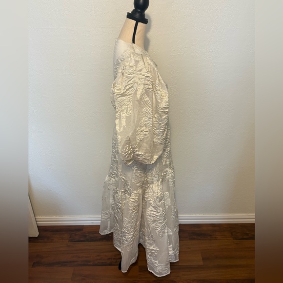 ASOS EDITION Tiered Metallic Floral Jacquard Midi Dress – Ivory/White NWT Size 4 - Picture 3 of 16
